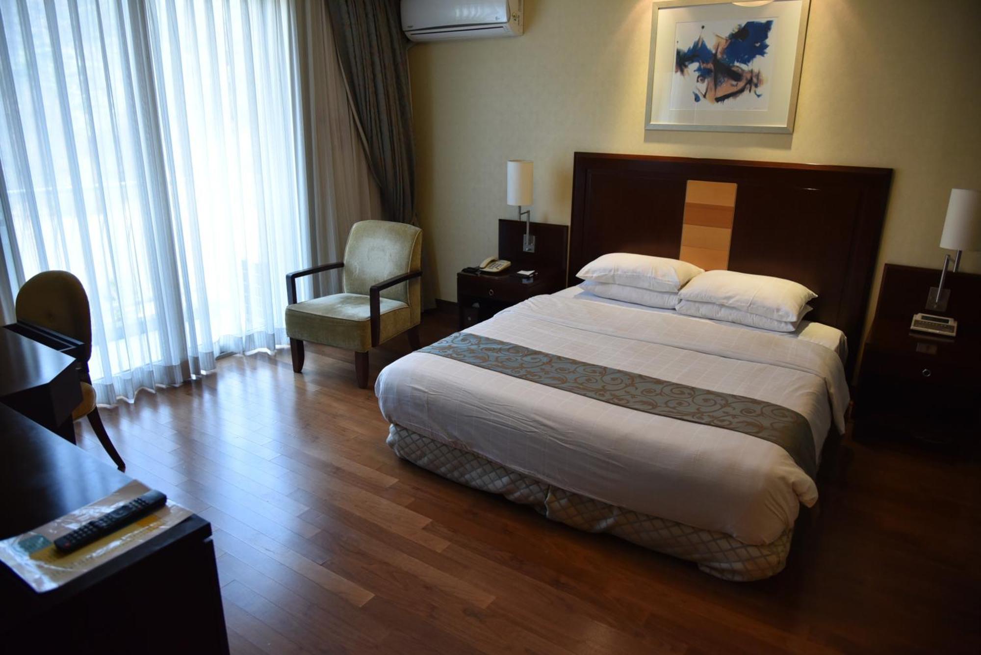 Pocheon Adonis Art Hill Hotel Экстерьер фото